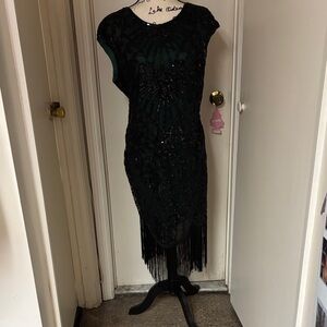 Chic Black and Green Fringe Midi Dress